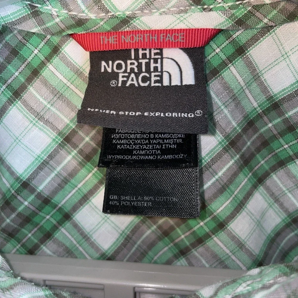 The North Face‎ Green Plaid Button Men's Large Short Sleeve Button Up Shirt